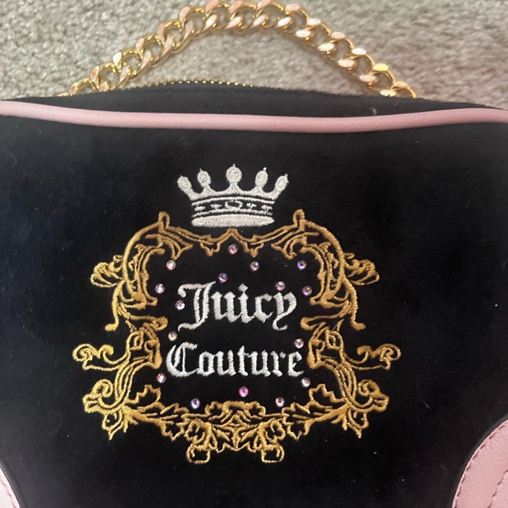 Juicy couture black velour and pink cross body with strap - Picture 2 of 9